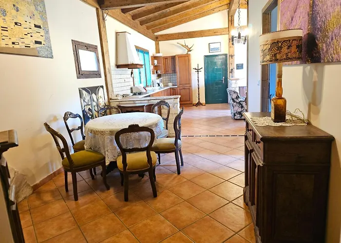 Ciliegio Ferienhaus LʼAquila